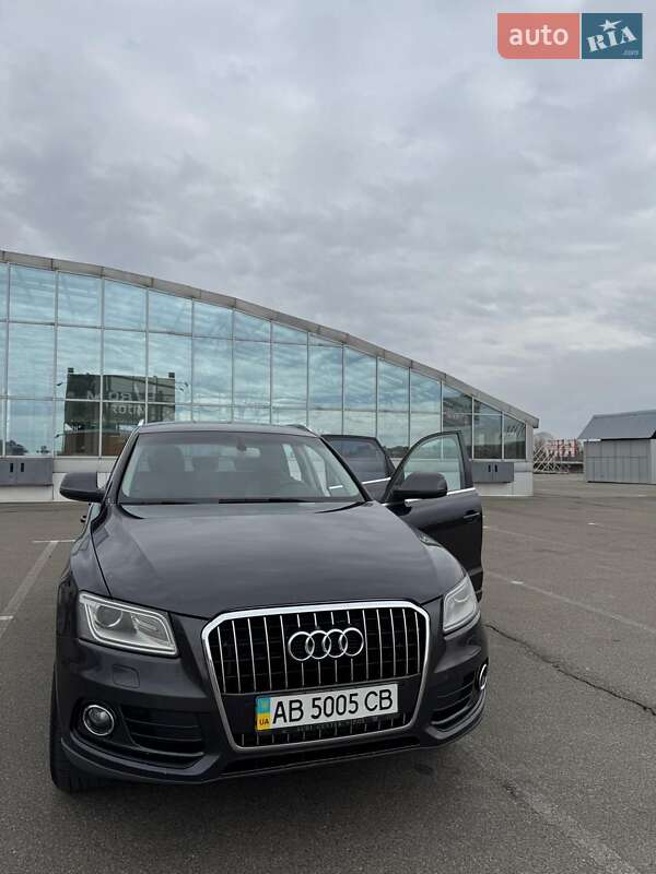 Позашляховик / Кросовер Audi Q5 2014 в Києві