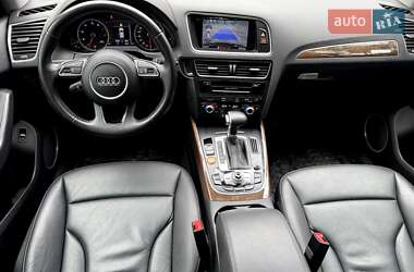 Внедорожник / Кроссовер Audi Q5 2016 в 