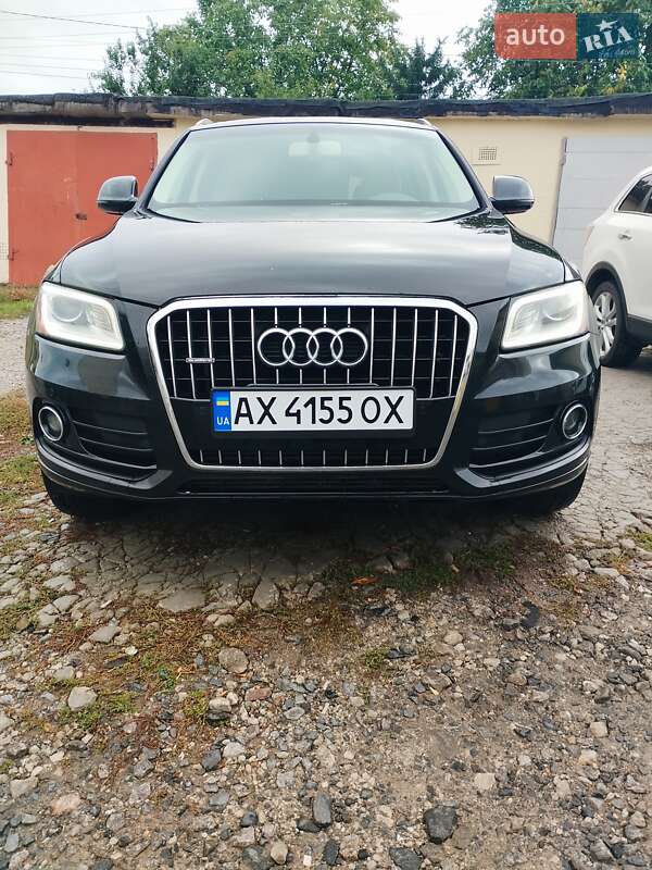 Внедорожник / Кроссовер Audi Q5 2015 в 