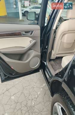 Внедорожник / Кроссовер Audi Q5 2015 в 