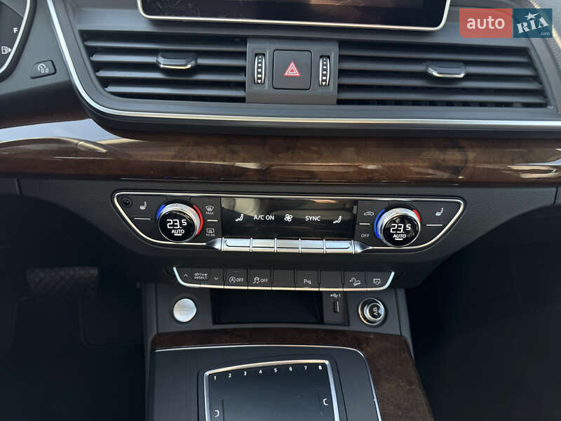 Внедорожник / Кроссовер Audi Q5 2019 в Киеве фото 13 Внедорожник / Кроссовер Audi Q5 2019 в Киеве