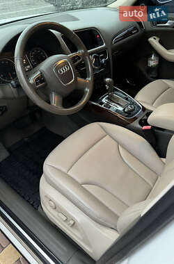Внедорожник / Кроссовер Audi Q5 2012 в 