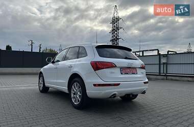 Внедорожник / Кроссовер Audi Q5 2011 в 