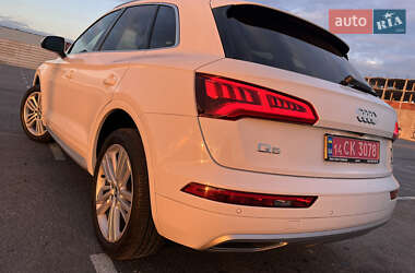 Внедорожник / Кроссовер Audi Q5 2019 в 