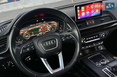 Внедорожник / Кроссовер Audi Q5 2019 в 