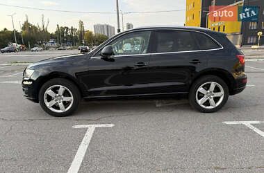 Внедорожник / Кроссовер Audi Q5 2011 в 