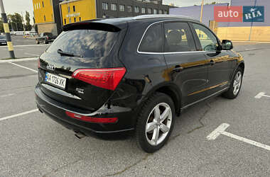 Внедорожник / Кроссовер Audi Q5 2011 в 