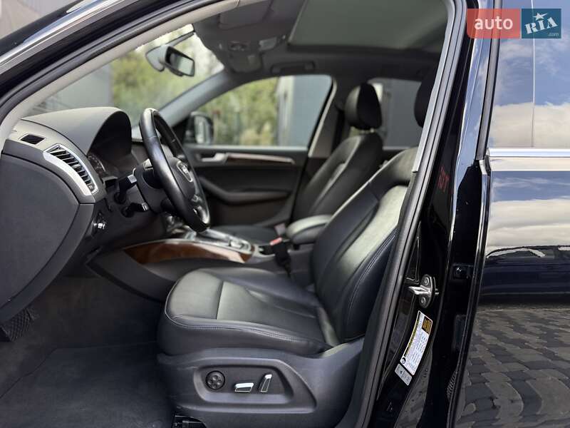 Позашляховик / Кросовер Audi Q5 2015 в Львові