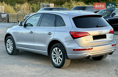 Позашляховик / Кросовер Audi Q5 2015 в 