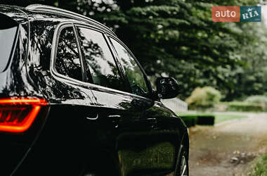 Позашляховик / Кросовер Audi Q5 2013 в 
