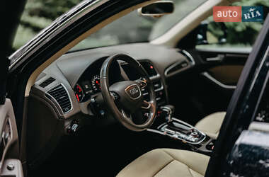 Позашляховик / Кросовер Audi Q5 2013 в 
