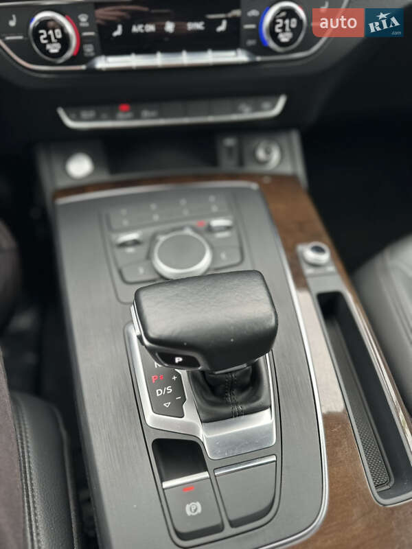 Внедорожник / Кроссовер Audi Q5 2019 в Тернополе фото 21 Внедорожник / Кроссовер Audi Q5 2019 в Тернополе