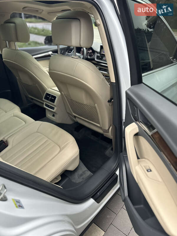 Внедорожник / Кроссовер Audi Q5 2019 в Тернополе фото 10 Внедорожник / Кроссовер Audi Q5 2019 в Тернополе