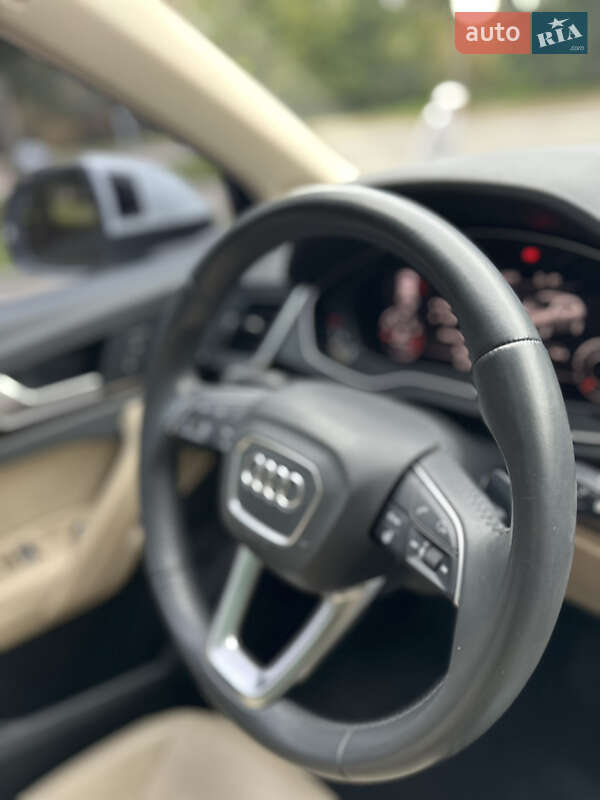 Внедорожник / Кроссовер Audi Q5 2019 в Тернополе фото 12 Внедорожник / Кроссовер Audi Q5 2019 в Тернополе