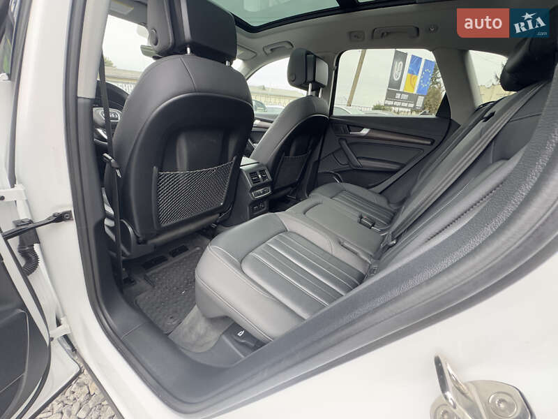 Внедорожник / Кроссовер Audi Q5 2020 в Стрые