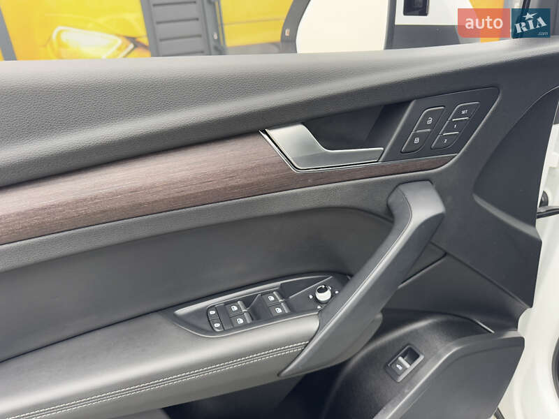 Внедорожник / Кроссовер Audi Q5 2020 в Стрые