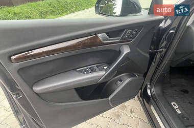 Внедорожник / Кроссовер Audi Q5 2019 в 