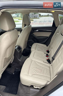 Внедорожник / Кроссовер Audi Q5 2014 в 