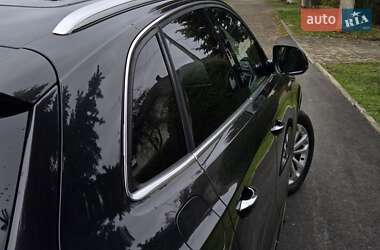 Внедорожник / Кроссовер Audi Q5 2015 в 