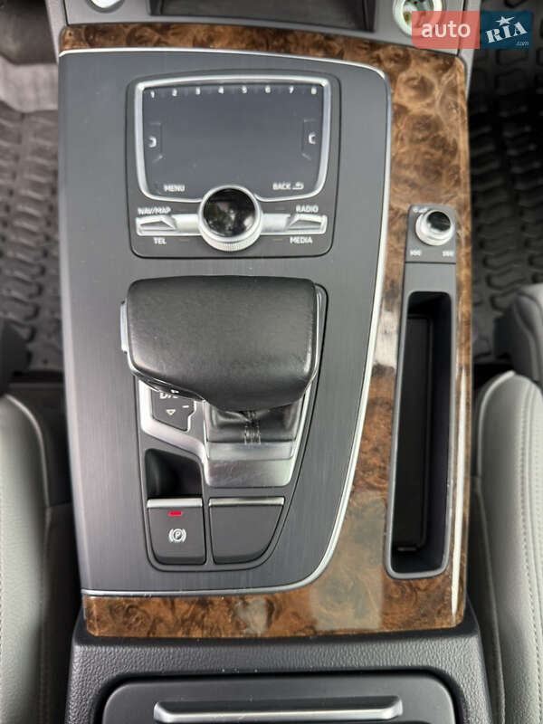 Внедорожник / Кроссовер Audi Q5 2017 в Луцке фото 21 Внедорожник / Кроссовер Audi Q5 2017 в Луцке