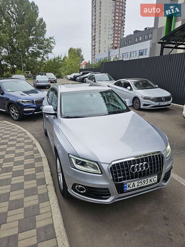 Внедорожник / Кроссовер Audi Q5 2016 в Киеве