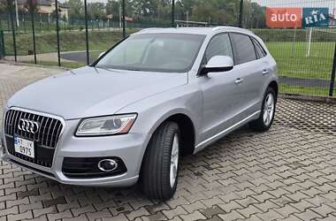 Позашляховик / Кросовер Audi Q5 2016 в 