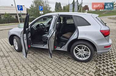 Позашляховик / Кросовер Audi Q5 2016 в 