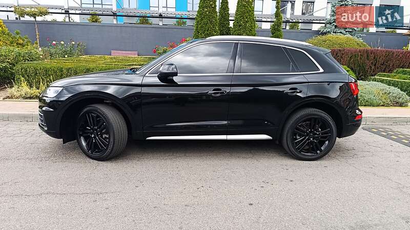 Внедорожник / Кроссовер Audi Q5 2018 в Днепре фото 4 Внедорожник / Кроссовер Audi Q5 2018 в Днепре