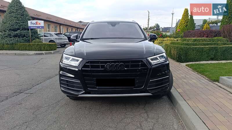 Внедорожник / Кроссовер Audi Q5 2018 в Днепре фото 12 Внедорожник / Кроссовер Audi Q5 2018 в Днепре