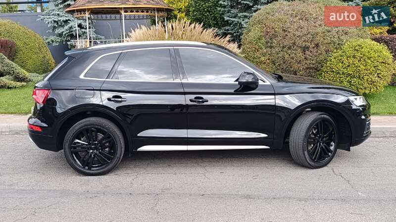 Внедорожник / Кроссовер Audi Q5 2018 в Днепре фото 14 Внедорожник / Кроссовер Audi Q5 2018 в Днепре