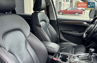 Позашляховик / Кросовер Audi Q5 2014 в 