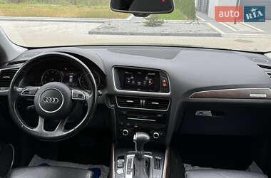 Позашляховик / Кросовер Audi Q5 2014 в 
