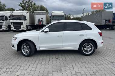 Внедорожник / Кроссовер Audi Q5 2016 в 