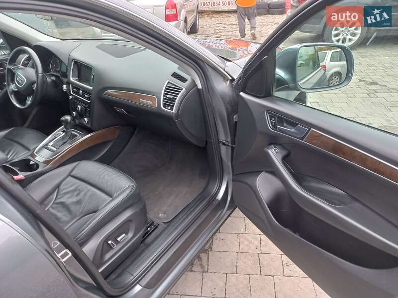 Внедорожник / Кроссовер Audi Q5 2015 в Шептицькому