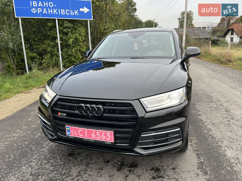 Внедорожник / Кроссовер Audi Q5 2018 в Надворной