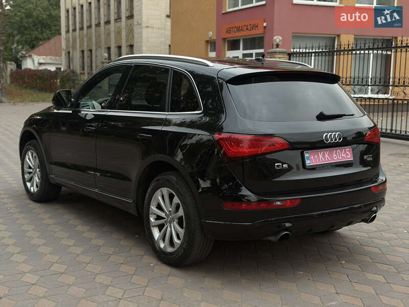 Внедорожник / Кроссовер Audi Q5 2014 в Лубнах