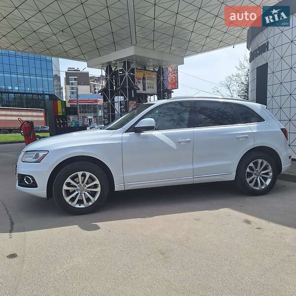 Внедорожник / Кроссовер Audi Q5 2013 в Тернополе