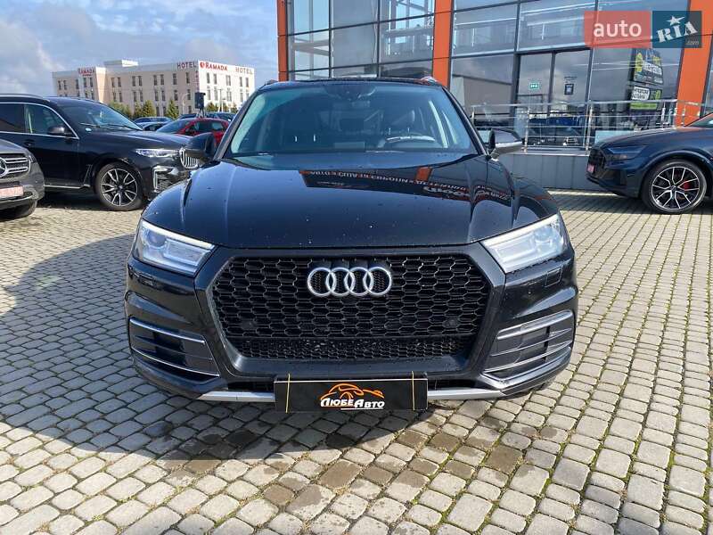 Внедорожник / Кроссовер Audi Q5 2017 в Львове