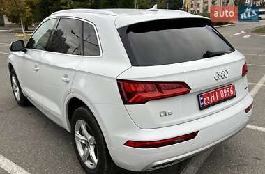 Внедорожник / Кроссовер Audi Q5 2019 в 