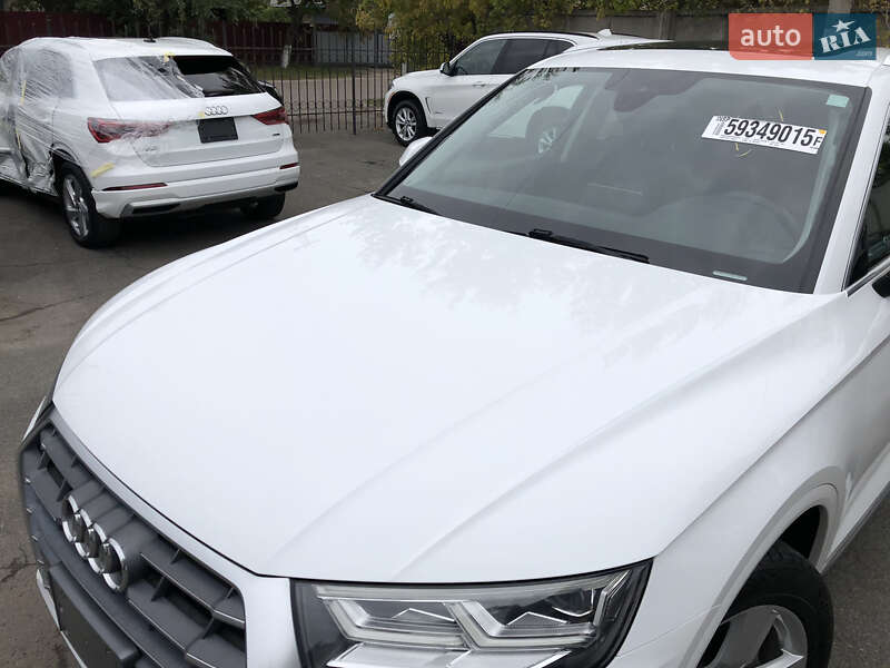 Внедорожник / Кроссовер Audi Q5 2018 в Ирпене