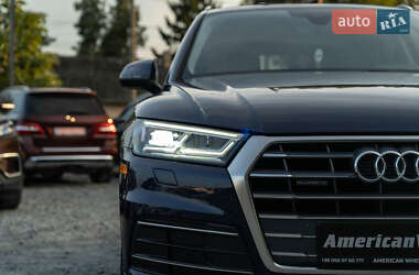 Внедорожник / Кроссовер Audi Q5 2018 в 
