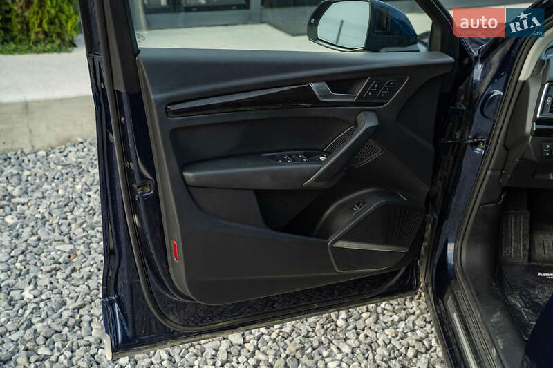 Внедорожник / Кроссовер Audi Q5 2018 в Черновцах фото 29 Внедорожник / Кроссовер Audi Q5 2018 в Черновцах