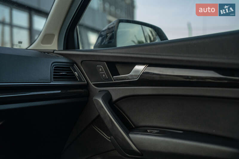 Внедорожник / Кроссовер Audi Q5 2018 в Черновцах фото 25 Внедорожник / Кроссовер Audi Q5 2018 в Черновцах