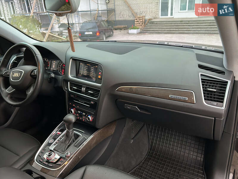 Внедорожник / Кроссовер Audi Q5 2014 в Самборе
