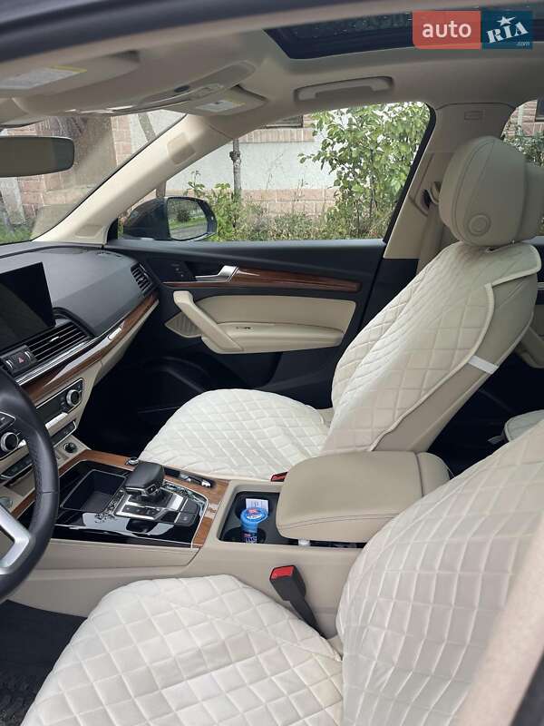 Позашляховик / Кросовер Audi Q5 2023 в Хмельницькому