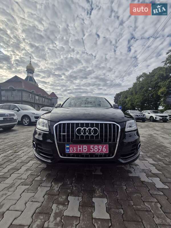 Внедорожник / Кроссовер Audi Q5 2014 в Ужгороде