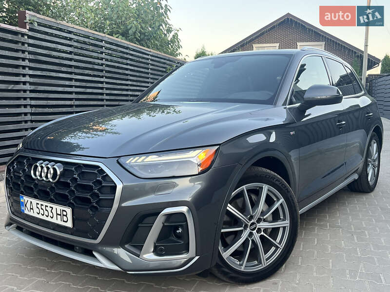 Позашляховик / Кросовер Audi Q5 2021 в Києві