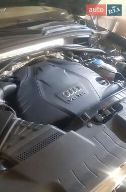 Внедорожник / Кроссовер Audi Q5 2015 в 