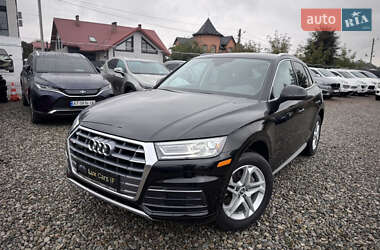 Внедорожник / Кроссовер Audi Q5 2019 в 