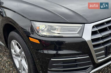 Внедорожник / Кроссовер Audi Q5 2019 в 
